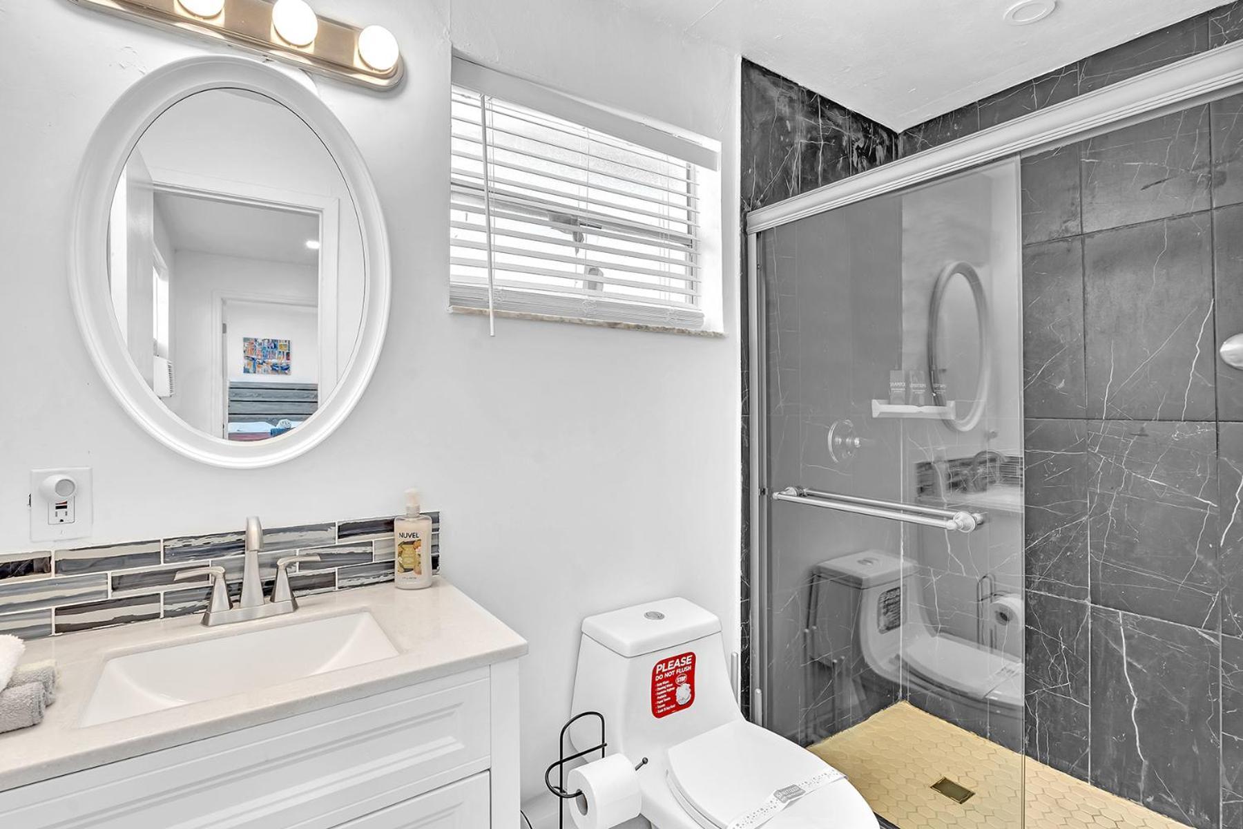 New Boutique 1 Bdrm Close To Beach & Casino #211 ฮอลลีวูด ภายนอก รูปภาพ
